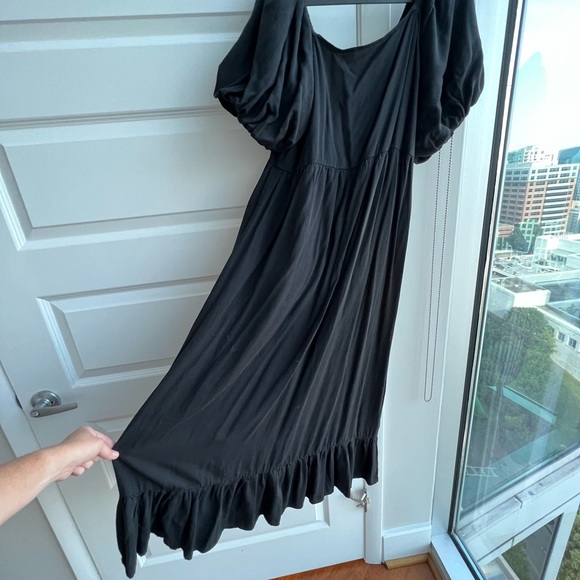 SOLD! Silk & Salt Get Obsessed Maxi - Picture 5 of 12